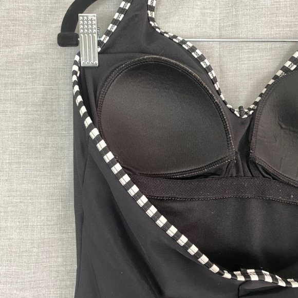 Catalina One Piece Bathing Suit Womens XL 16-18 Halter Tie Neck V-Neck Foam Cups - Picture 4 of 9